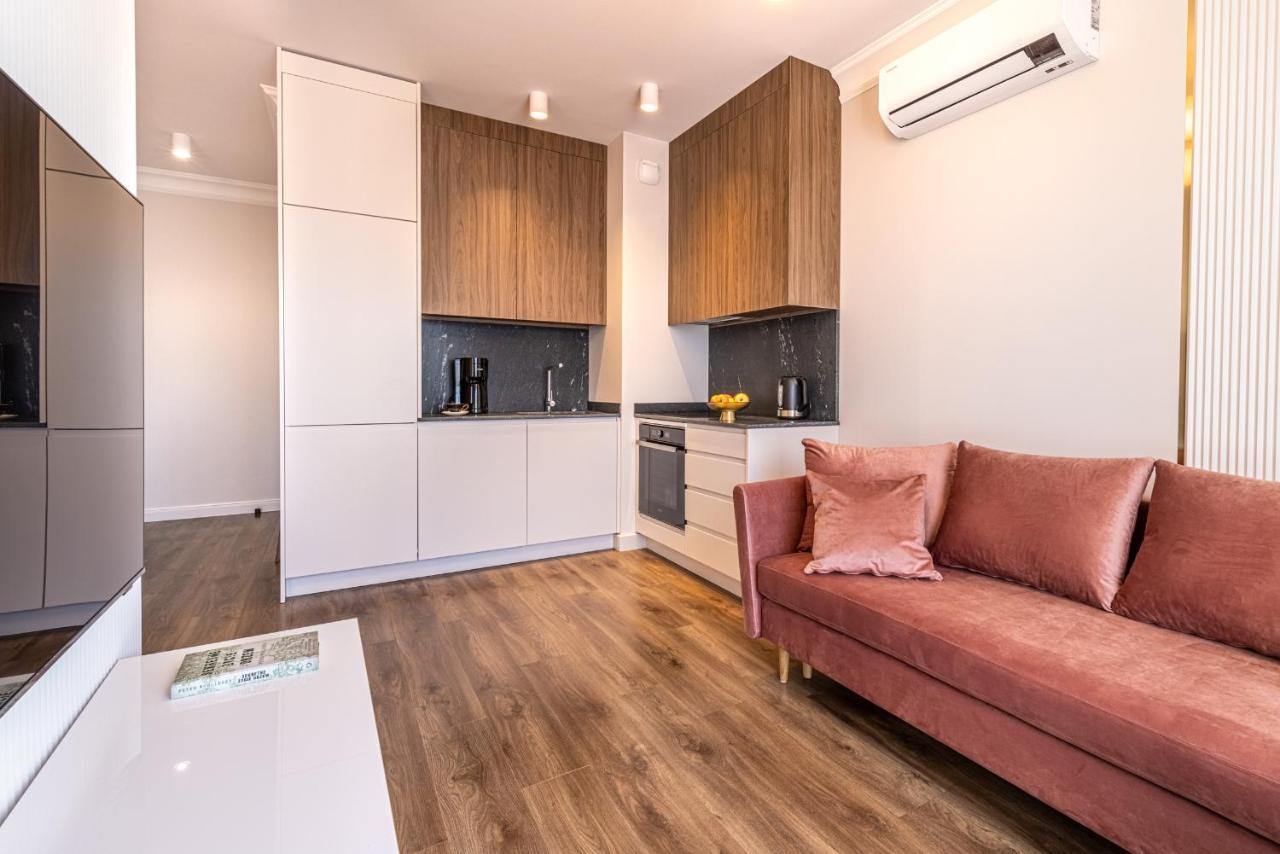 Zloty Lotos-Srodmiescie Z Darmowym Parkingiem Apartment Gdansk Luaran gambar